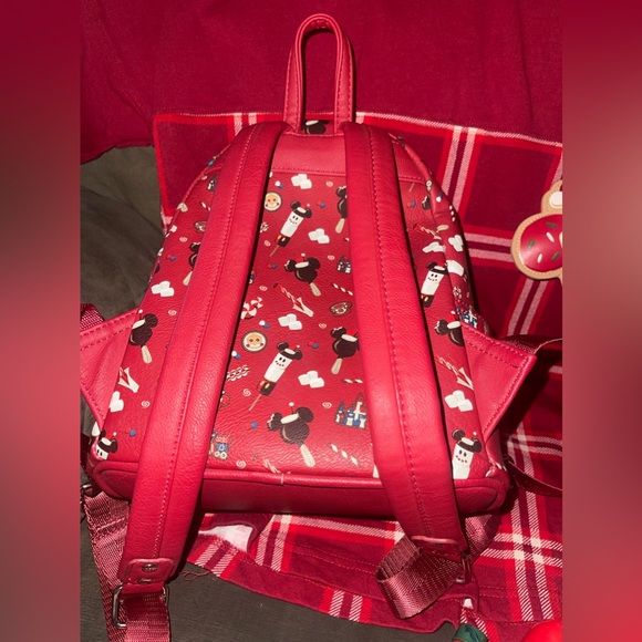 Disney parks Loungefly Christmas holiday snacks set - Picture 3 of 11